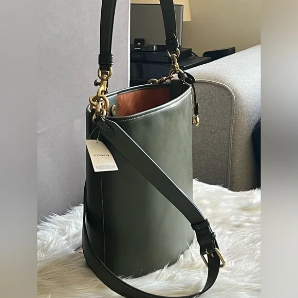 💰SOLD - CH726 - Coach Dakota Bucket Bag - Picture 3 of 14
